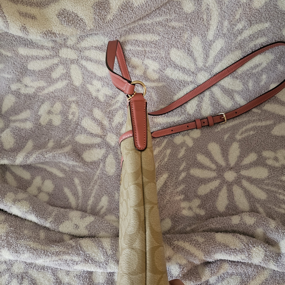 Coach Tan and Pink Crossbody Bag - Picture 4 of 8